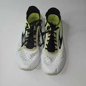 Brooks Elite 2. White and Neon Green Running Shoes